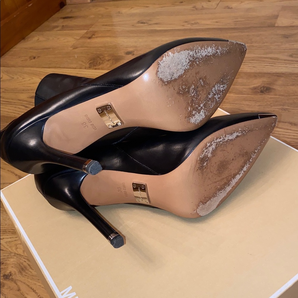 Michael Kors Andie Boots - Picture 7 of 12